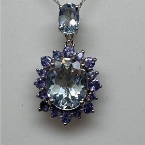 بنیتوئیت (Benitoite)
