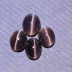 Source : https://www.etsy.com/listing/4520131774/brown-sillimanite-cats-eye-cabochons-189?utm_source=Pinterest&utm_medium=organic