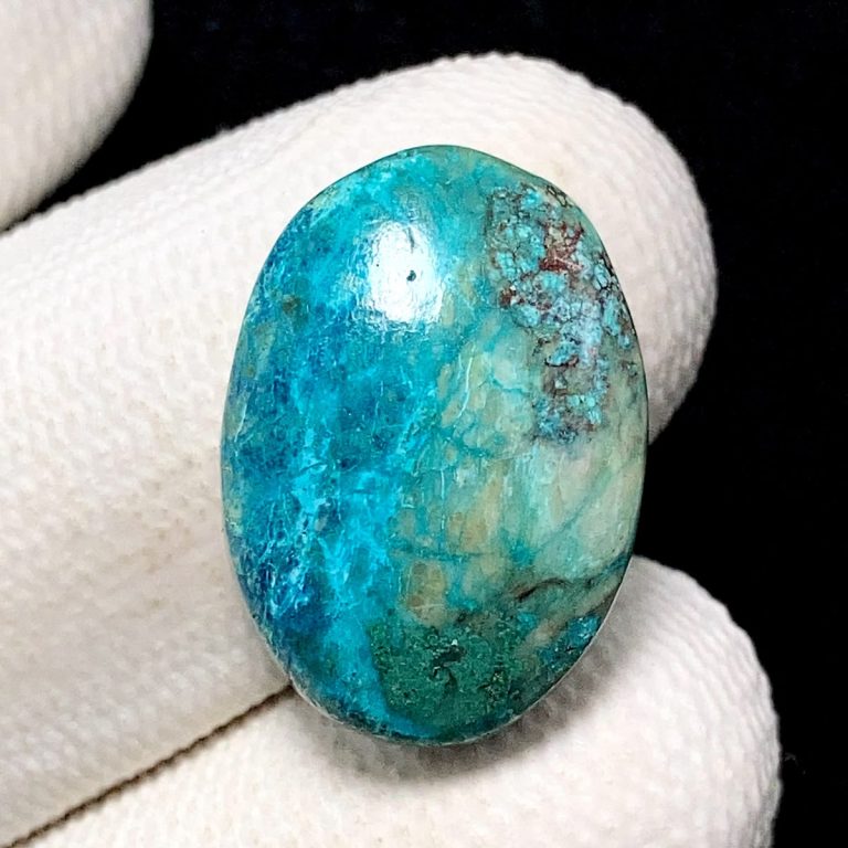 Source : shattuckite