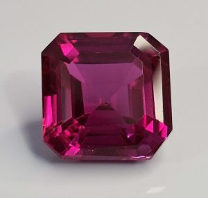 رودونیت (Rhodonite)