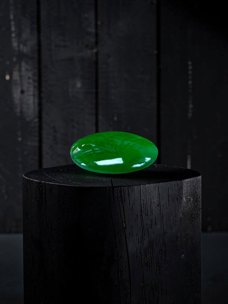 منبع : https://www.etsy.com/listing/4485065851/certified-made-in-japan-629-cts-intense?utm_source=Pinterest&utm_medium=organic .
