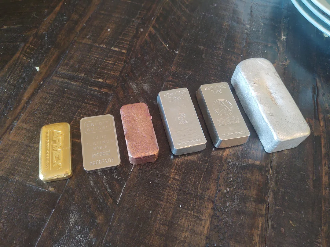 https://www.reddit.com/r/mildlyinteresting/comments/mzvnqt/10_oz_of_gold_platinum_copper_zinc_tin_and/