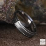 https://lazlo.ie/gents-platinum-600-satin-finished-center-polished-edges-wedding-ring/