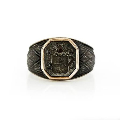 https://www.mozerisfineantiques.com/blogs/what-is-berlin-iron-jewellery?srsltid=AfmBOoqALahtpQNysneP-d0hbtTmvZLhJniHT1KuCkuxLoAL9cHyR-Vv
