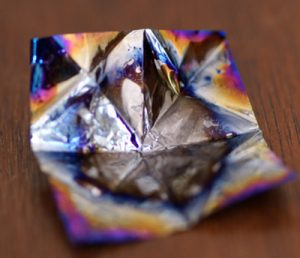 تانتالم آنادایز شده (Anodized Tantalum)