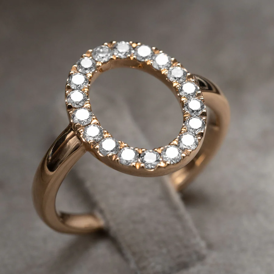 Source : https://us.marcgebauer.com/products/ring-elipse-750-rosegold-18-brillianten-0-51ct