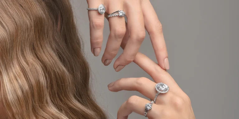 Source : https://www.glamira.ca/engagement-rings/750-white-gold/