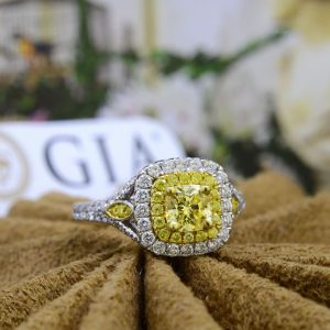 طلای قناری ۱۸ عیار (Canary Gold 18k