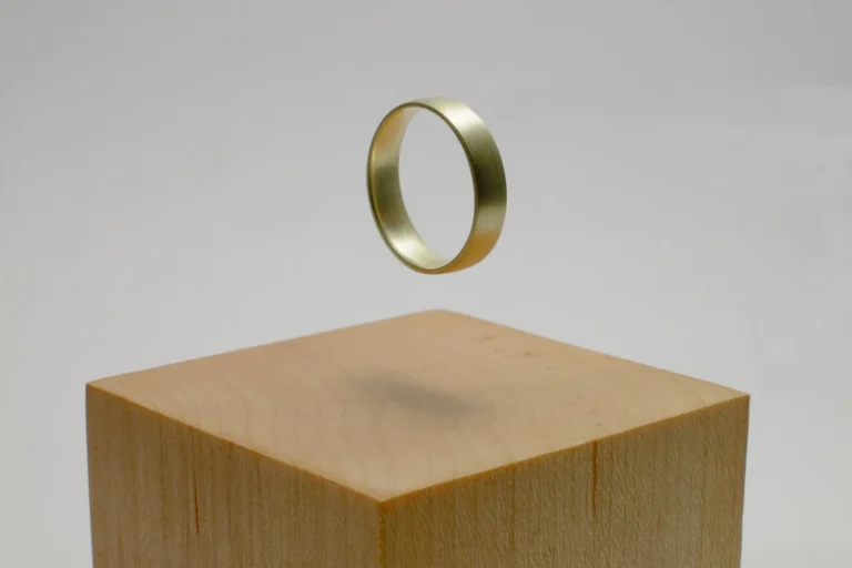 https://www.etsy.com/sg-en/listing/222933141/cast-electrum-ring