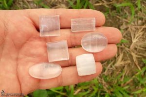 گچ / سلنیت (Gypsum / Selenite)